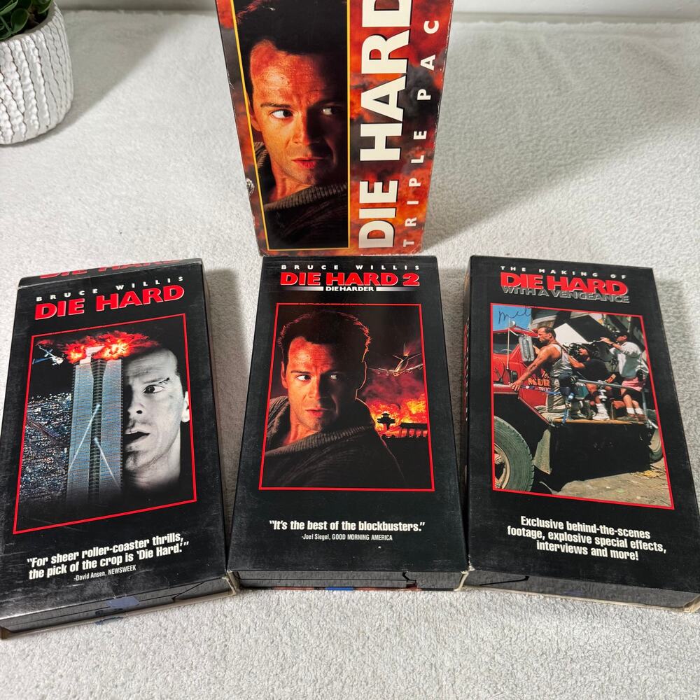 Die Hard Trilogy VHS Box Set Bruce Willis VCR Set Triple Pack Movie Vintage 90s